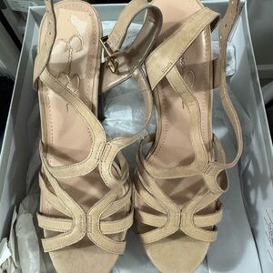 Women's Tan Strappy Sandals